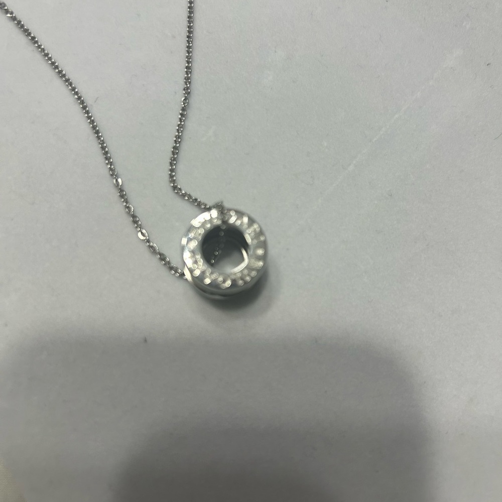 Elegant Pendant Necklace